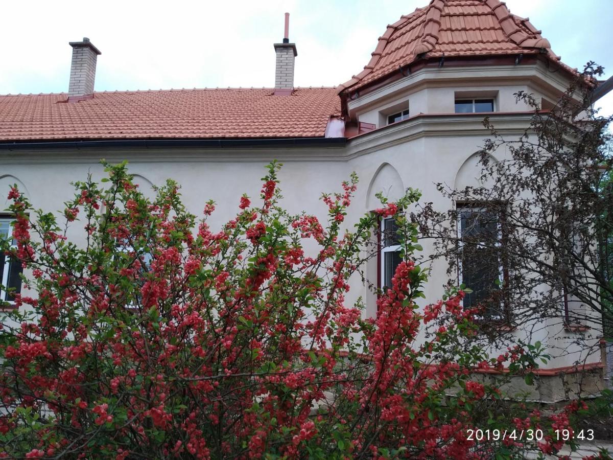 Aparthotel Brokes Lanškroun Eksteriør billede
